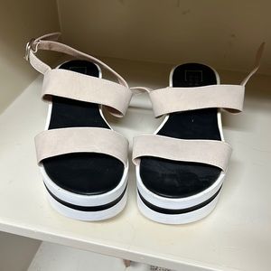 ShuShop Platform sandals